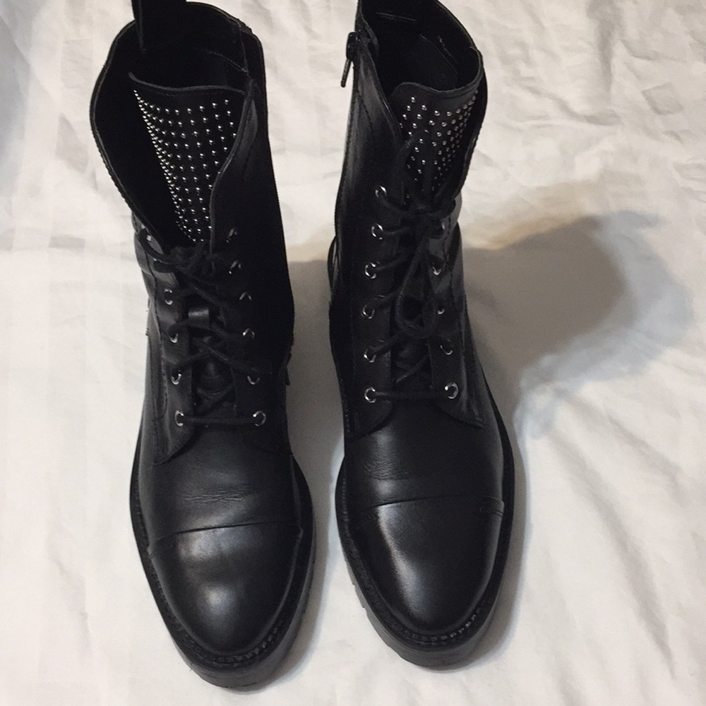 Zara boots size 38; fit size 8 US